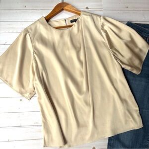 Banana Republic satin look blouse